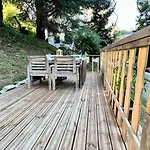 In On Edge Of Woods With River * 로잔