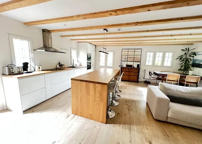 In On Edge Of Woods With River Chalé